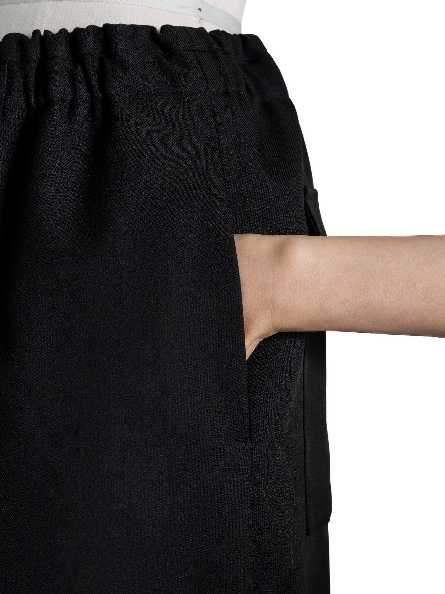 Tapered pants