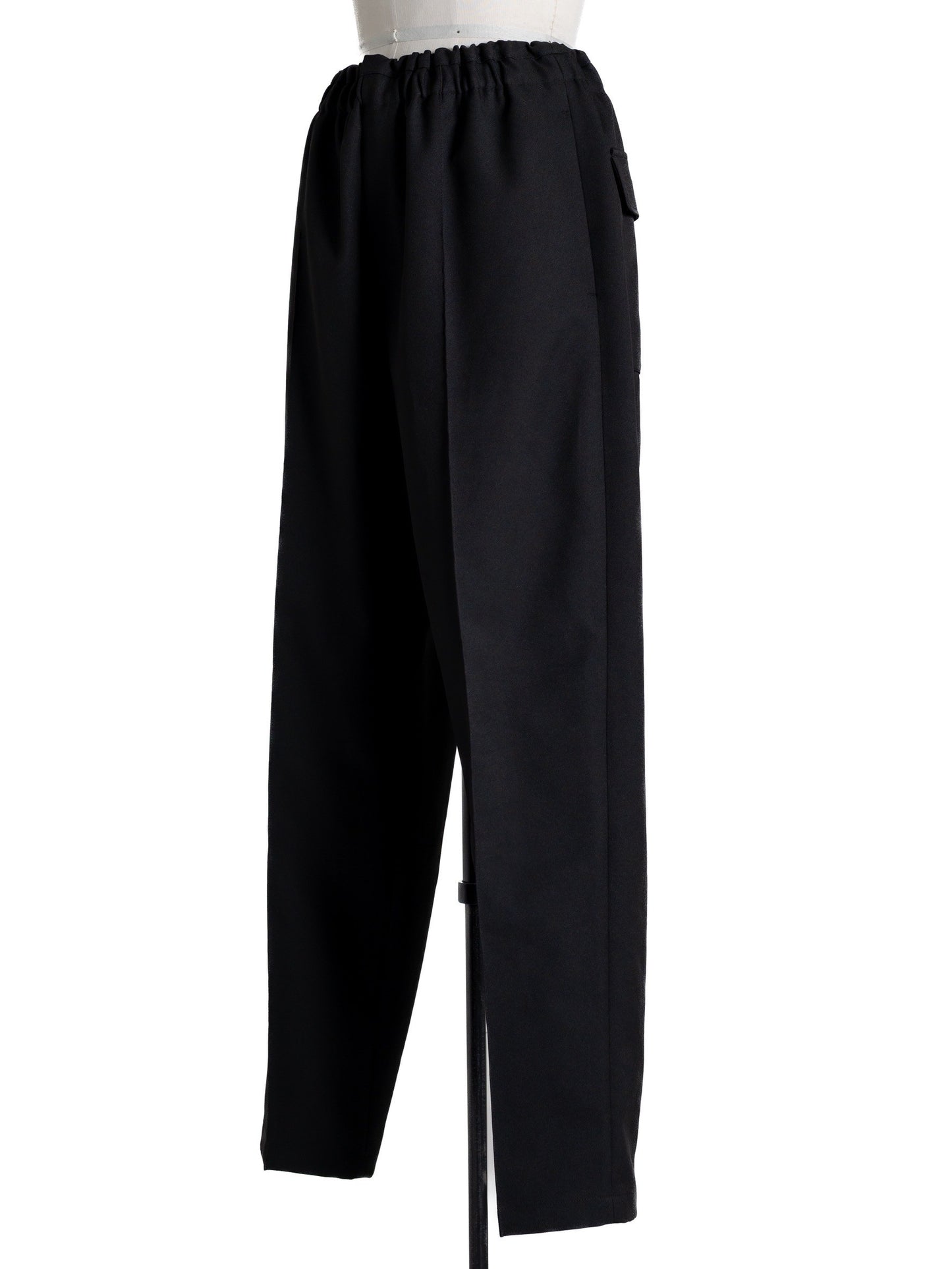 Tapered pants