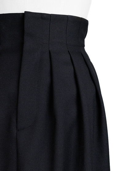 3tuck cocoon skirt